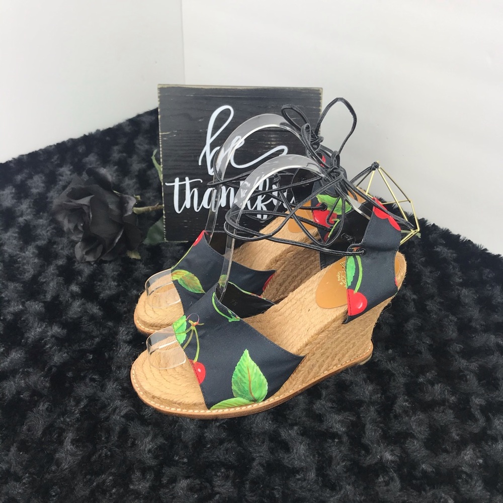 Espace Cherry Espadrille Wedges